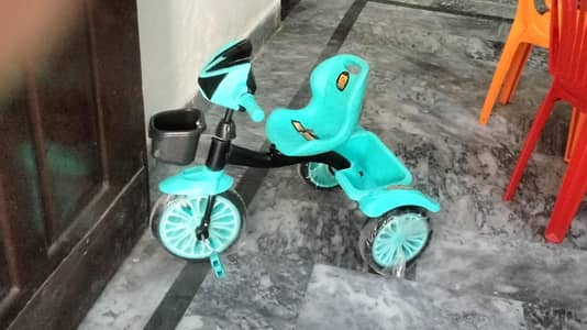 Tricycle for Kids, in green and blue color