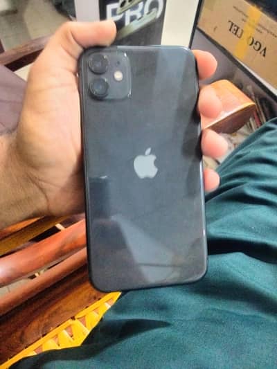 Iphone 11 Factory unlock 64 GB