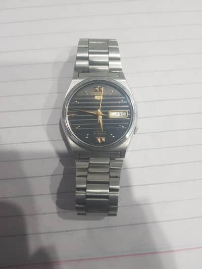 Seiko 5 Automatic 21 jewels with black dial