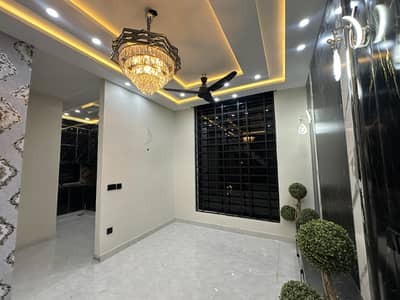 5 Marla Corner Luxury House Available For Sale