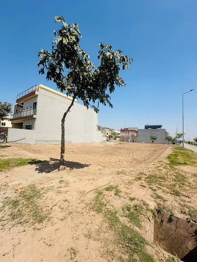 5 Marla Plot Full Possession Paid Available For Sale