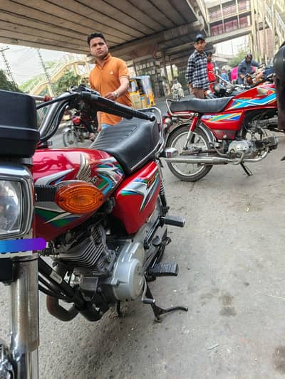 HONDA 125/RED/ MODEL#2023