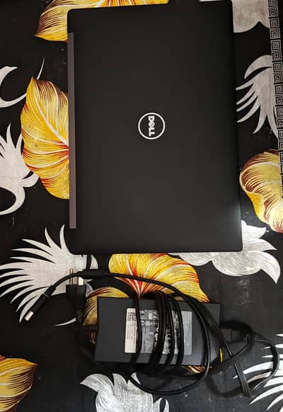 Dell latitude 7480 laptop with official charger