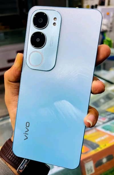 Vivo y19s condition normal 4+128 only set