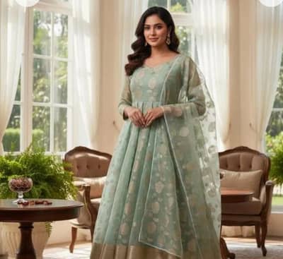 Green Embriodired Organza 3pcs Women suit set