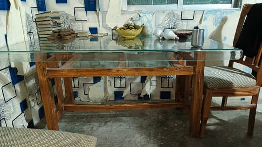 Tempered glass dinning table