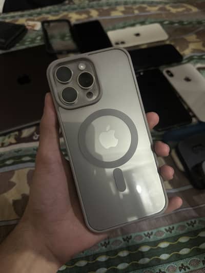 iPhone 16 pro max 256gb factory unlock