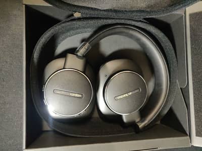 Harman Kardon Fly ANC Headphones