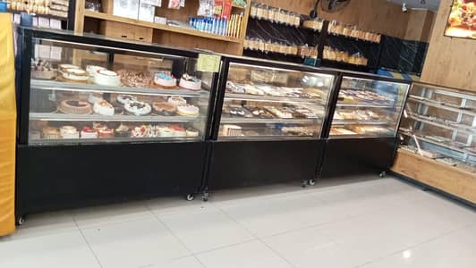 Need Salesmans And Cashier for Bakery