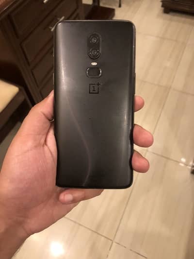 One Plus 6 8,128gb