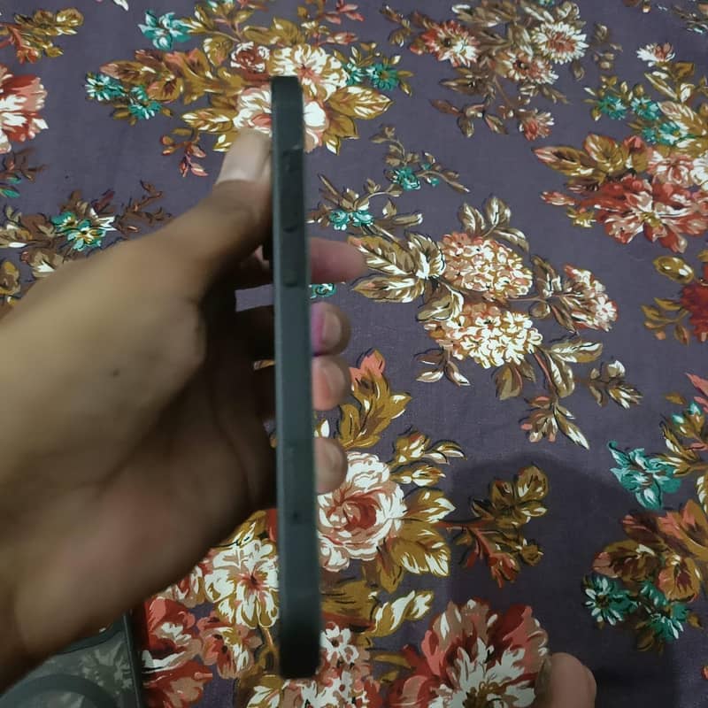 (Iphone 15 simple ) 2