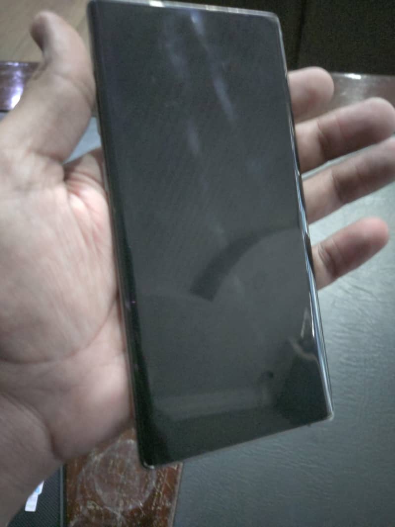 Note 10plus 12/256 8