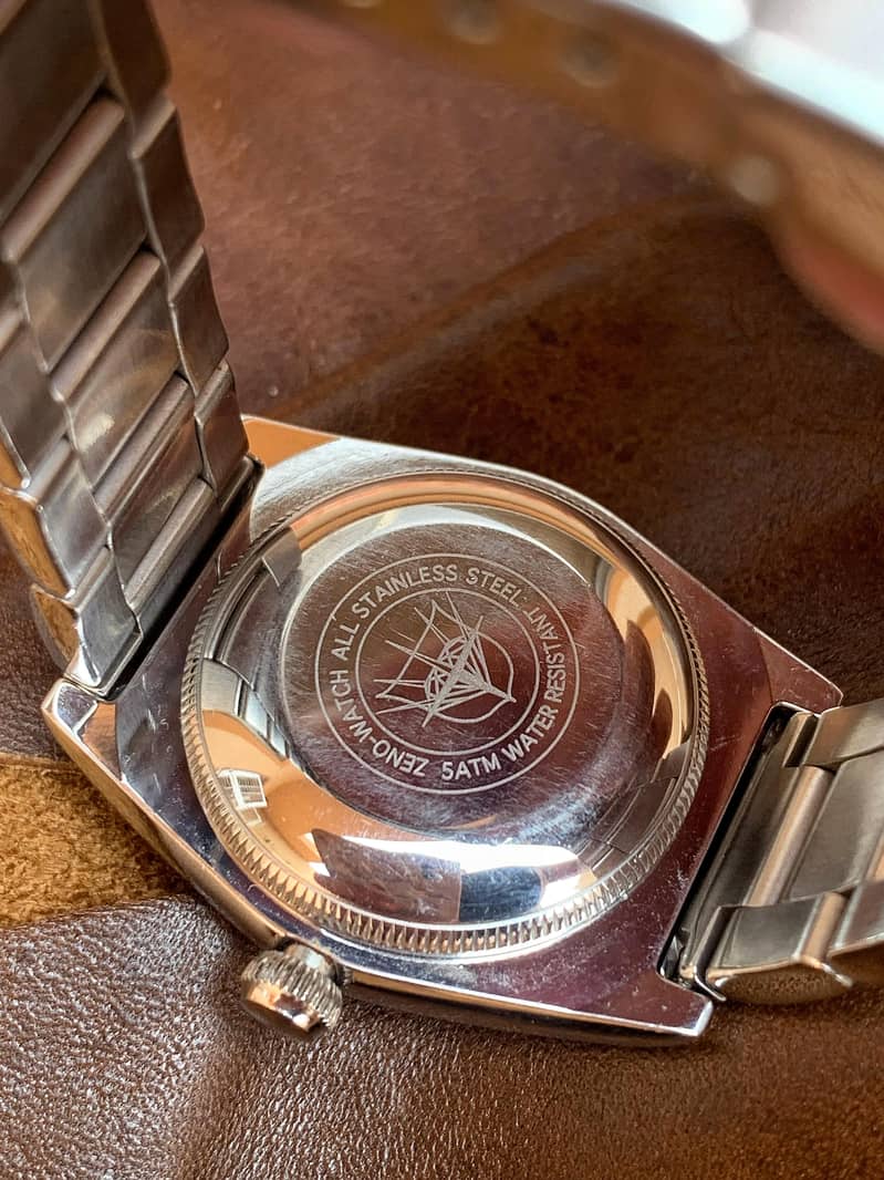 Bubble back Automatic Zeno watch 2