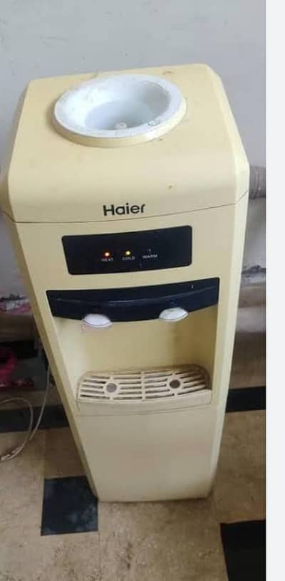 Haier water dispenser