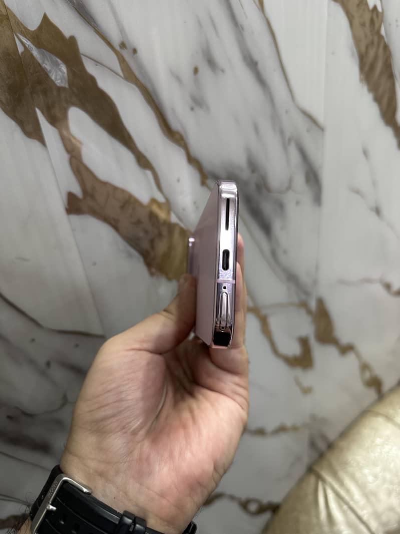 Google Pixel 9 pro 2