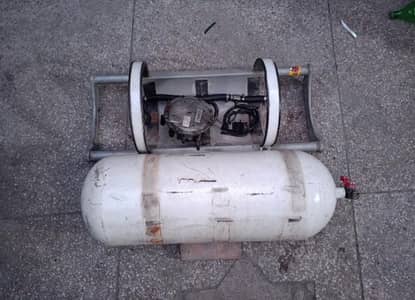 kit cylinder good condition less use contact /03314326617