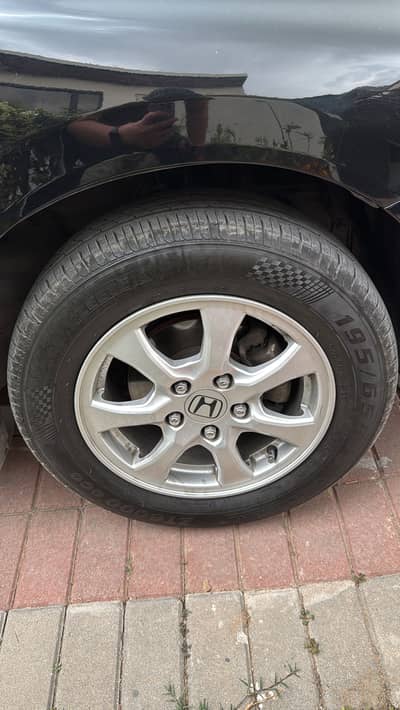 Civic Rebirth Original Rim Tyre