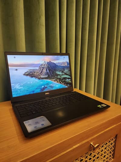 Dell G5 15 5500 Gaming Laptop