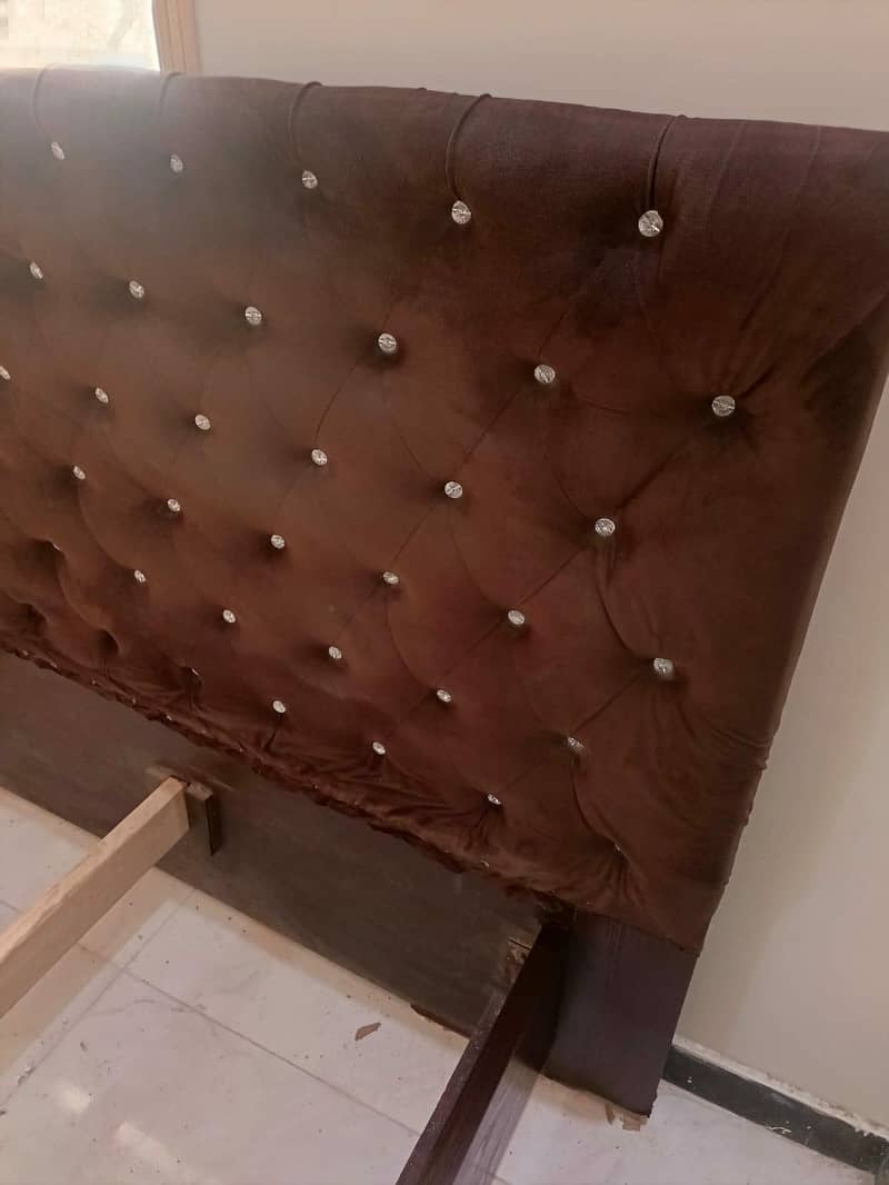 Foaming Bed with Dressing outclass condition 0