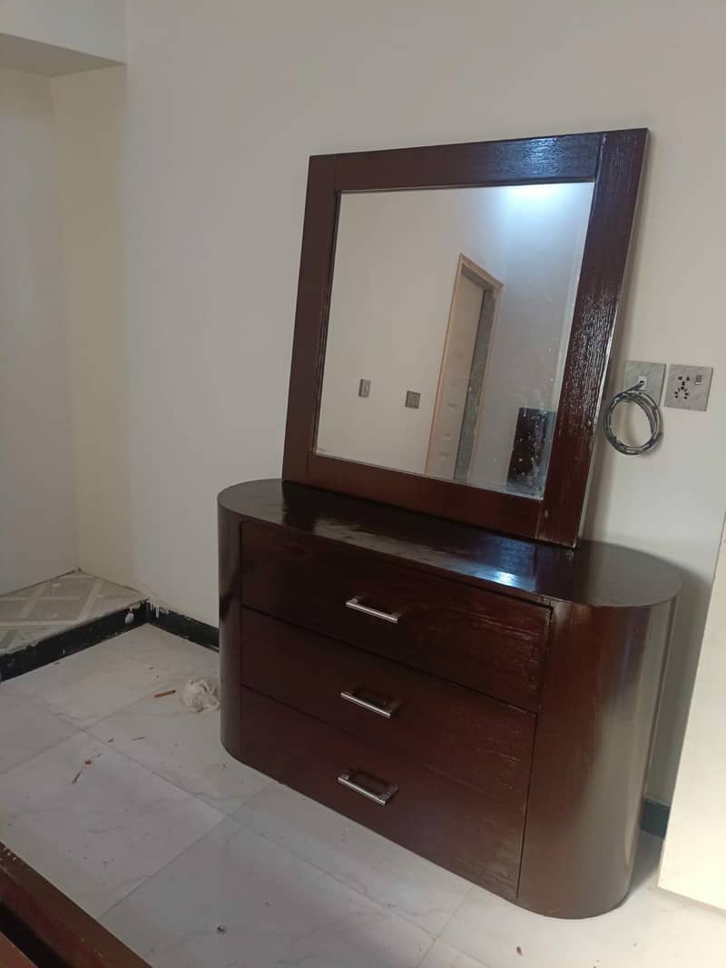 Foaming Bed with Dressing outclass condition 4