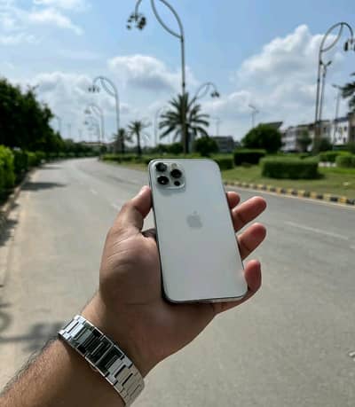 iphone 12 pro factory unlocked 256GB