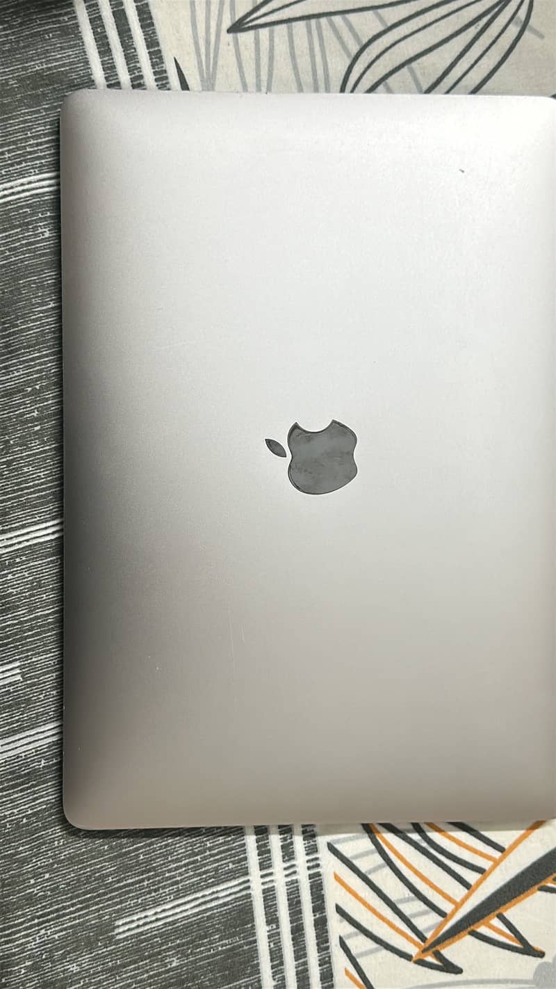 MacBook pro 2016 3