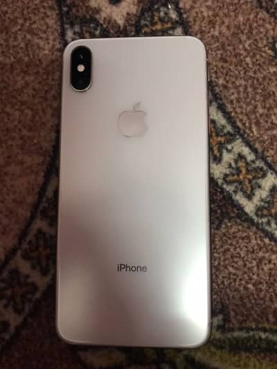 iPhone XS Max 64GB – Silver | Non-PTA | 9/10 Condition