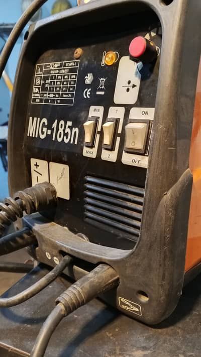 MiG 185n welding machine