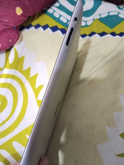 Apple Ipad 2 for sale in excellent condition