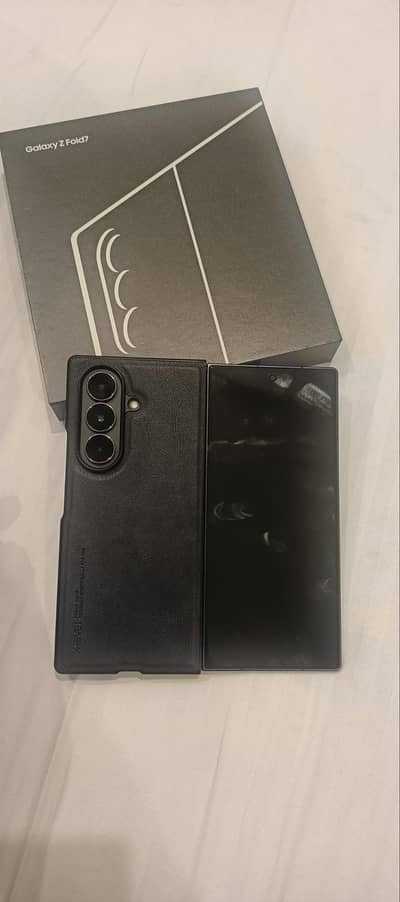 SAMSUNG Z FOLD 7 10/10 512GB WITH BOX NON PTA LIKE NEW