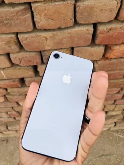 Ip8, 64gb non factory, back replaced panel original