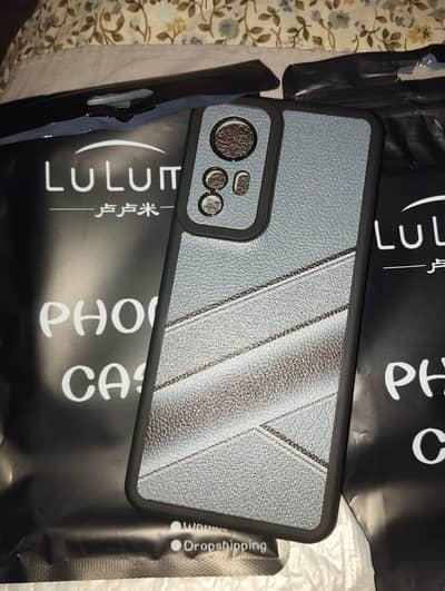 Xiaomi 12 X back cover