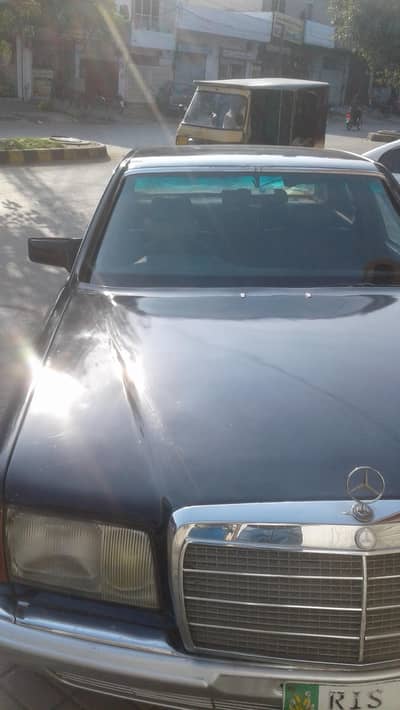 Mercedes Benz 280SE W126