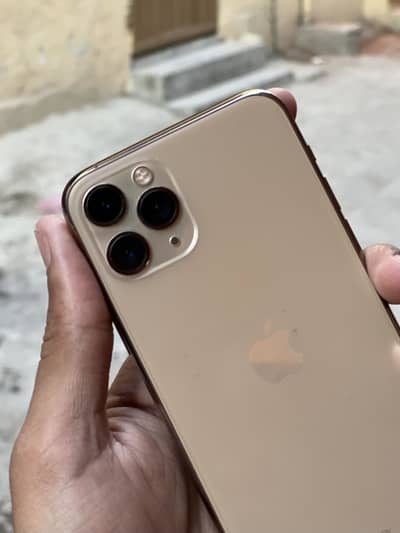 iPhone 11 pro pta