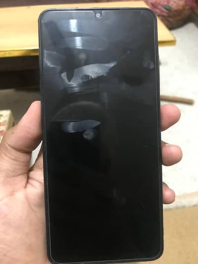 Samsung a06   4 / 64