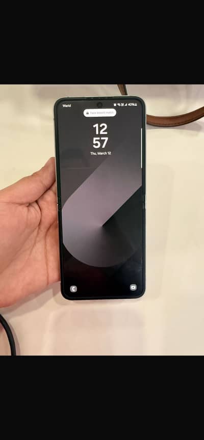 Samsung galaxy flip 6