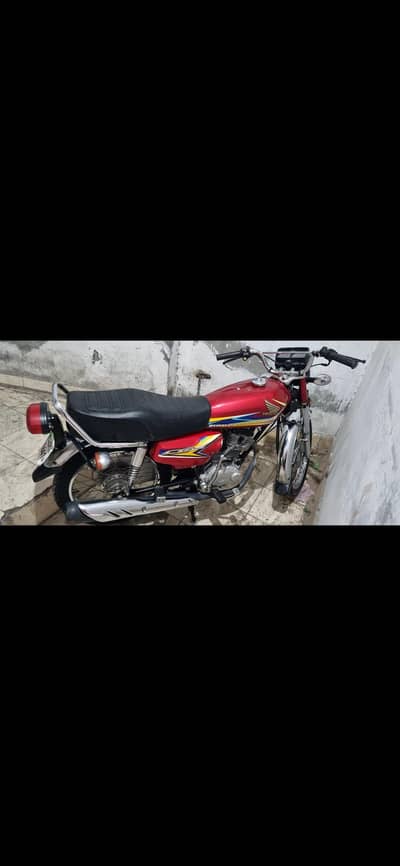 Honda 125 2019 very low used
