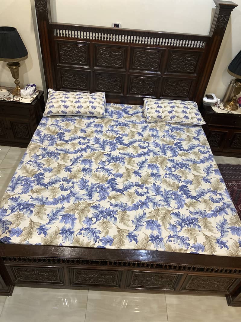 Chinyoti Bed 6