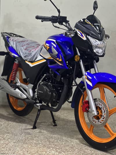Honda cb150f 2026 model special edition ( 200 used only )