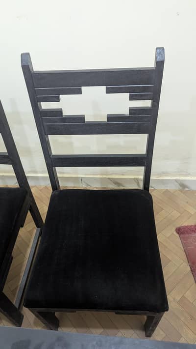 office Table & Chairs