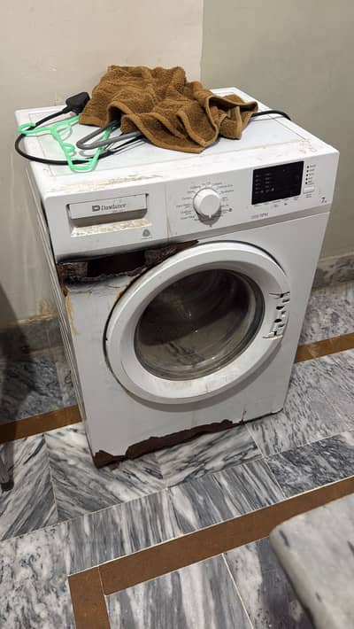 Dawalance automatic  machine white colour