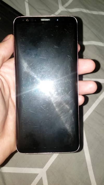 Samsung Galaxy S9 (64GB) – 100% Functional – Bargain Price