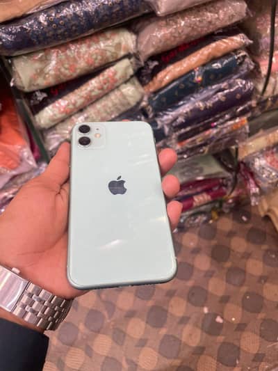iPhone 11