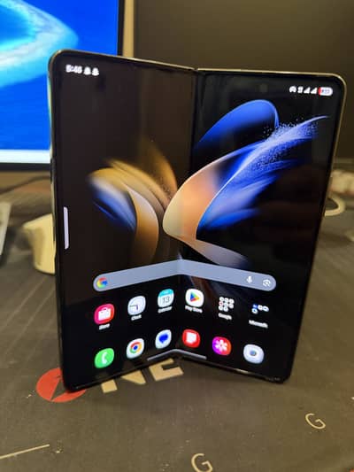 Samsung Galaxy Z Fold 4