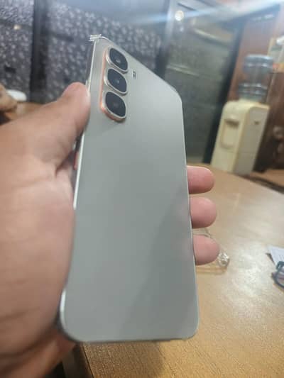 Infinix Hot 60 pro