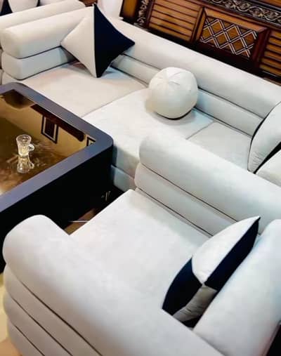 Separate Hood Design Sofa