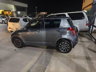 Suzuki Swift 2012 model