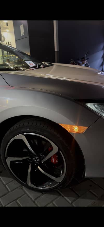 Accord Style Rims 18 inches yokohama brande new tyres