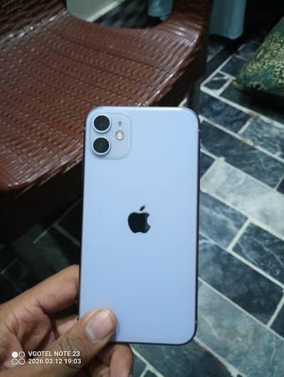 IPHONE 11 128 GB BETTERY 86 HEALTH GENUINE SET