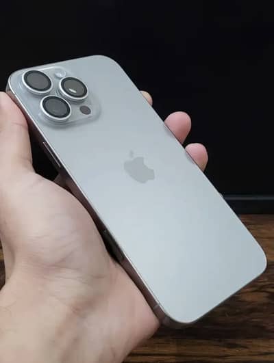 iPhone 16 Pro Max Jv